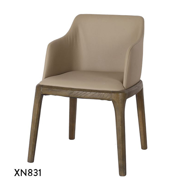 XN831